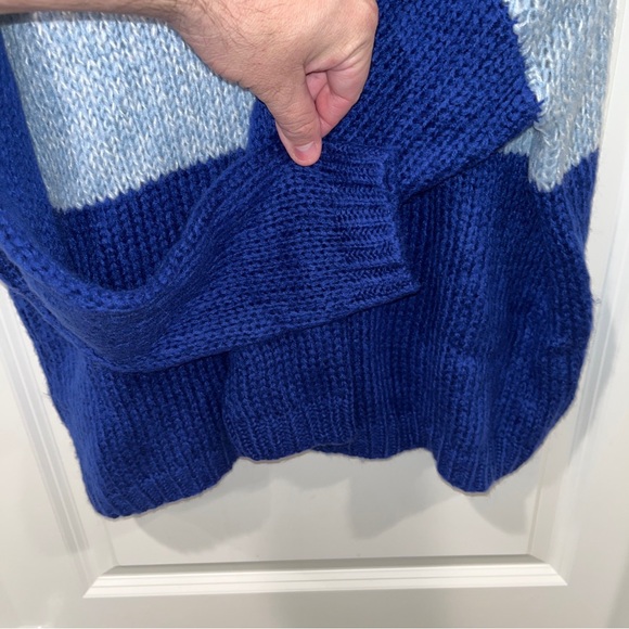 new w/tag MOON & MADISON turtle neck knit pullover sweater SZ L navy/blue/white - Picture 6 of 6